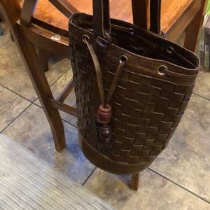 Brown Woven leather shoulder bag indolink